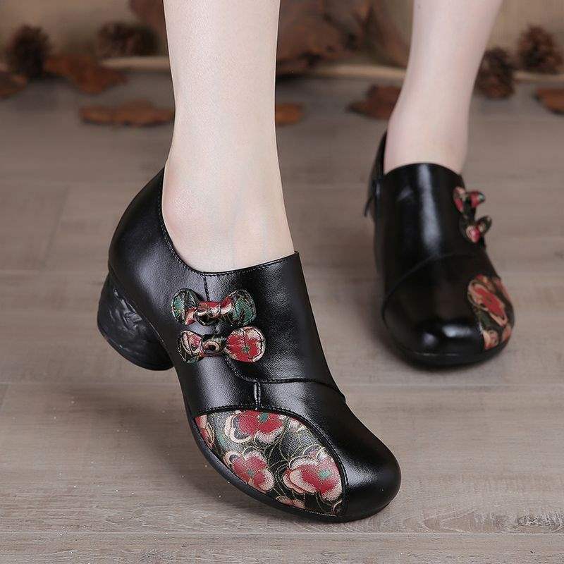 Ethnic leather dance shoes