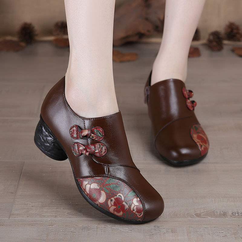 Ethnic leather dance shoes